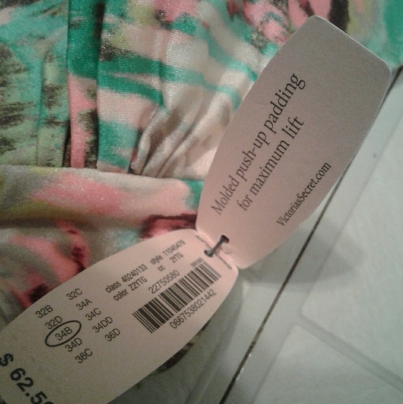 Swimsuit - Picture 2 of 4